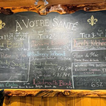 Biere De Mac Brew Works - Pina colada cider is fab - Brewpubs Near Me - Mackinaw City, Michigan Biere De Mac Brew Works - Pina colada cider is fab - Brewpubs Near Me - Mackinaw City, Michigan