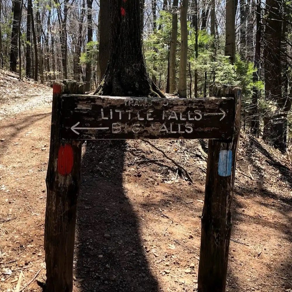 Wadsworth Falls State Park - Hiking Near Me - Middletown, Connecticut