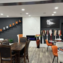 Wok to Bowl - Dining area