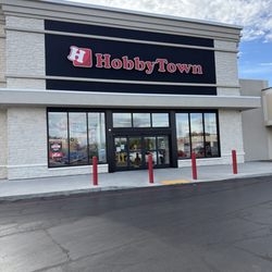 HobbyTown - Entrance