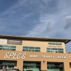 Spec's Wines, Spirits & Finer Foods - Sunny day @ Specs!