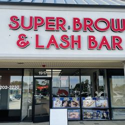 Super Brow & Lash Bar