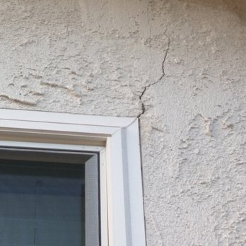 American Vision Windows - One of several cracks - Windows Installation Near Me - Tustin, California American Vision Windows - One of several cracks - Windows Installation Near Me - Tustin, California