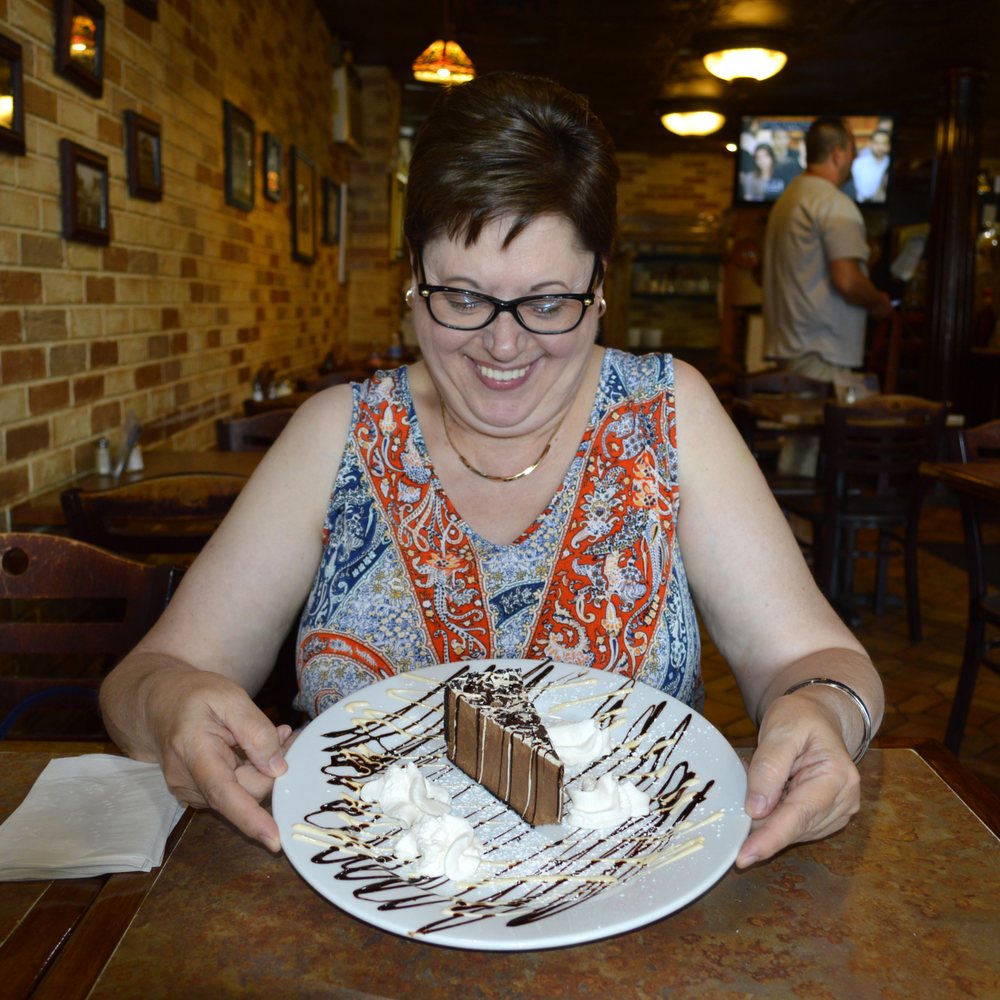 La Casa Bella - Wonderful chocolate mousse cake - Italian Near Me - Brooklyn, New York La Casa Bella - Wonderful chocolate mousse cake - Italian Near Me - Brooklyn, New York