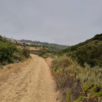 Buck Gully Trailhead - Hiking Near Me - Newport Beach, California Buck Gully Trailhead - Hiking Near Me - Newport Beach, California