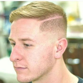 Chase the Barber - Instagram @chasetheartt - Barbers Near Me - Vally Village, California Chase the Barber - Instagram @chasetheartt - Barbers Near Me - Vally Village, California