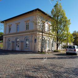 Neustadt Holstein BAHNHOFan Infrastrucuture Projekt of the Past