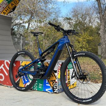 Velo Cafe - Bike Repair/Maintenance Near Me - Keller, Texas Velo Cafe - Bike Repair/Maintenance Near Me - Keller, Texas