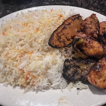 Makarios - Shish Tawook with Lemon Oregano - Middle Eastern Near Me - Birmingham, Alabama