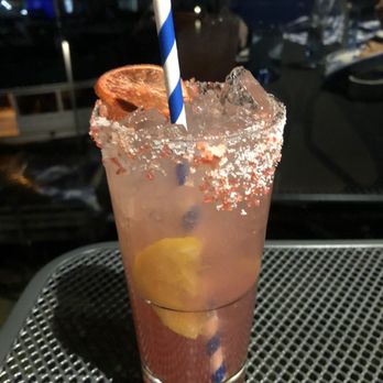 Duke's Seafood - Seafood Near Me - Seattle, Washington