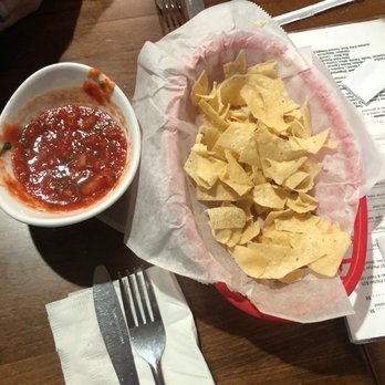 El Paraiso - salsa & chips - Mexican Near Me - Chino Valley, Arizona