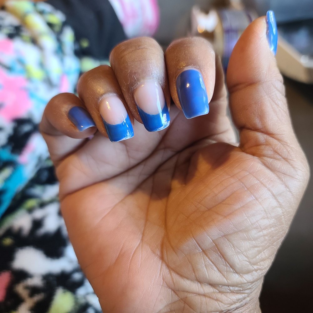 Karina's Nail - Day 5 of my shellac manicure - Nail Salons Near Me - Memphis, Tennessee Karina's Nail - Day 5 of my shellac manicure - Nail Salons Near Me - Memphis, Tennessee