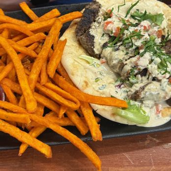 Green's Grill & Sushi Bar - Sushi Bars Near Me - Blacksburg, Virginia