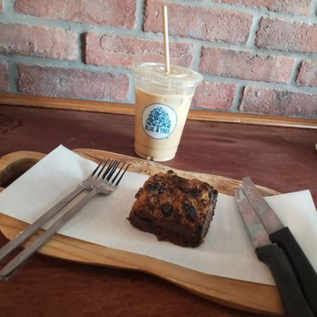 Bluetree Cafe - Honolulu - Coffee & Tea Near Me - Honolulu, Hawaii Bluetree Cafe - Honolulu - Coffee & Tea Near Me - Honolulu, Hawaii