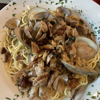 Spuntino - St. James - Linguini and clams - Pizza Near Me - St. James, New York Spuntino - St. James - Linguini and clams - Pizza Near Me - St. James, New York