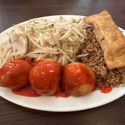 Combo 8 - Chicken Chop Suey + Sweet & Sour Chicken Balls