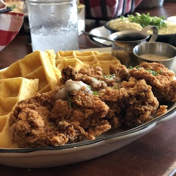 Moonshine Grill - Southern Near Me - Austin, Texas