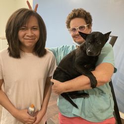Winam Studio - Happy kiddo, Hillary the hair wizard, and Shiva the welcome wagon!