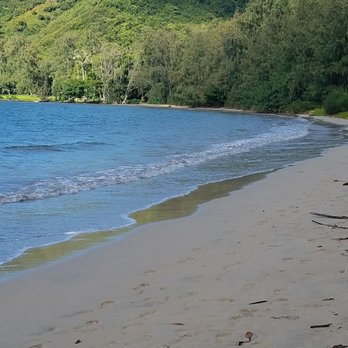 Kahana Bay Beach - Beaches Near Me - Kahana, Hawaii Kahana Bay Beach - Beaches Near Me - Kahana, Hawaii