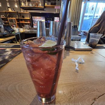 Moxy Boston Downtown - Free drink (cranberry vodka) - Hotels Near Me - Boston, Massachusetts Moxy Boston Downtown - Free drink (cranberry vodka) - Hotels Near Me - Boston, Massachusetts