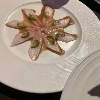 Aiko Asian Bistro - Sushi Bars Near Me - Melville, New York