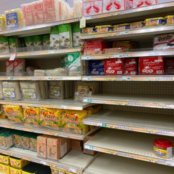 T&T Supermarket - Empty shelves all over - International Grocery Near Me - Burnaby, British Columbia T&T Supermarket - Empty shelves all over - International Grocery Near Me - Burnaby, British Columbia