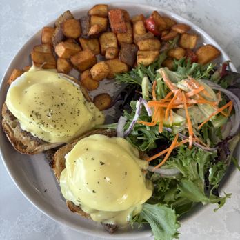 Sisters & Co - Eggs Benny - Breakfast & Brunch Near Me - Markham, Ontario Sisters & Co - Eggs Benny - Breakfast & Brunch Near Me - Markham, Ontario