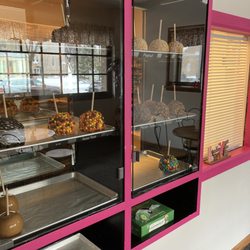 Ashley's Confectionery - Sooo yummy on a cold day!