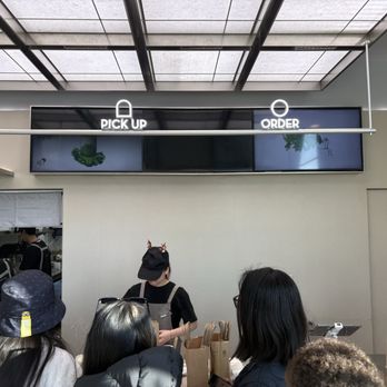 Heytea - Interior - Bubble Tea Near Me - Monterey Park, California