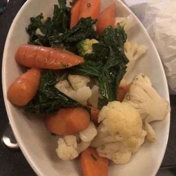 Beau Mont - Vegetables - Canadian (New) Near Me - Montreal, Quebec