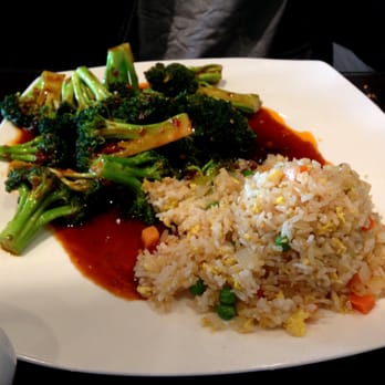 Frying Fish - Broccoli with Hot Sauce - Szechuan Near Me - Bellevue, Washington