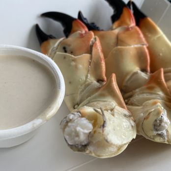 The Mar Bar - Stone crab - Wine Bars Near Me - Tavernier, Florida