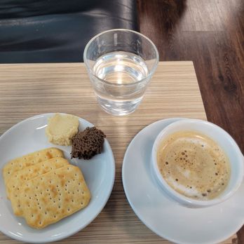 The Canopy Lounge - Airport Lounges Near Me - Nice, 06