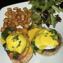 Eggs benny Eggs benny