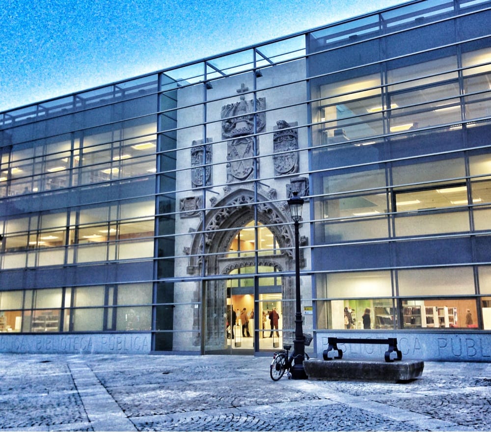 Biblioteca Publica de Burgos - Bibliotecas - Plaza San Juan, s/n ...