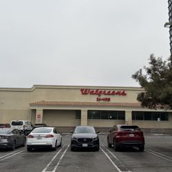 Walgreens - Building location