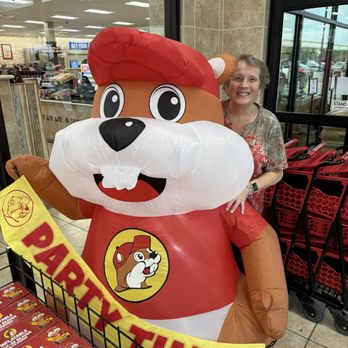 Buc ee's - Photo op - Car Wash Near Me - Athens, Alabama