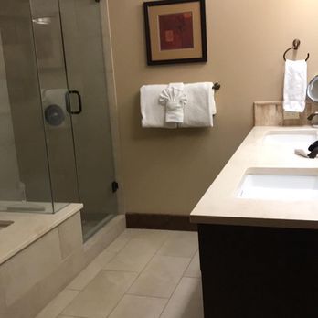 Mendez Cleaning - Bathroom - Home Cleaning Near Me