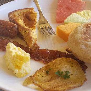 Medici Bistro - Stuff from breakfast buffet - Cafes Near Me - Henderson, Nevada Medici Bistro - Stuff from breakfast buffet - Cafes Near Me - Henderson, Nevada