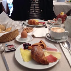 Cà Pozzo - Complimentary breakfast!