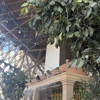 Chéri Rooftop - Lounges Near Me - Las Vegas, Nevada