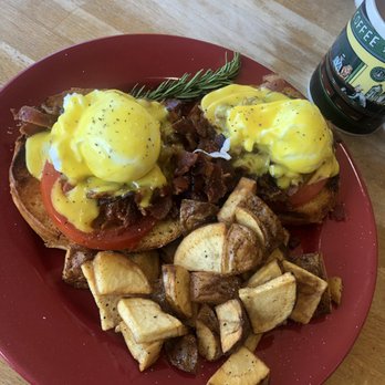 Main Kitchen Cafe - Blackstone Benedict Breakfast - New American Near Me - Granada Hills, California Main Kitchen Cafe - Blackstone Benedict Breakfast - New American Near Me - Granada Hills, California