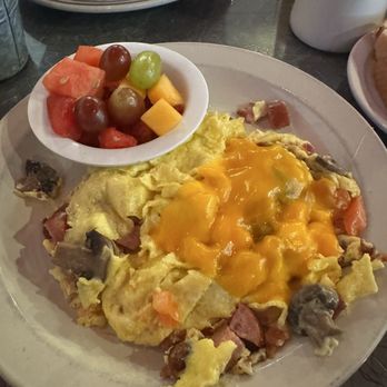 Mo's Egg House - Country Scramble - Breakfast & Brunch Near Me - Temecula, California Mo's Egg House - Country Scramble - Breakfast & Brunch Near Me - Temecula, California