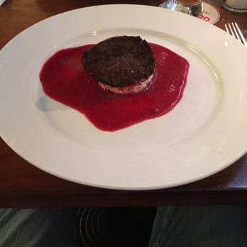 Van Kerkwijk - Beefsteak with strawberry sauce and cheese - Cafes Near Me - Amsterdam, New Hampshire