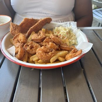 Elijah's Restaurant - Seafood Near Me - Wilmington, North Carolina Elijah's Restaurant - Seafood Near Me - Wilmington, North Carolina
