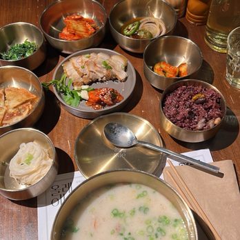 Olle - Amazing beef rib soup, half off starters for lunch, and a myriad of banchan! - Korean Near Me - New York, New York