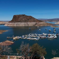 Elephant Butte Inn - New Mexico's largest lake.