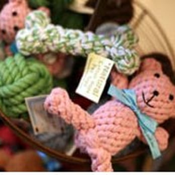 Follow Your Nose - Pet Stores Near Me - Evanston, Illinois
