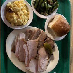 Tony's Barbecue & Steak House - 2 meat w/ turkey, brisket, mac n' cheese, green beans, roll, and a pickles jalapeño