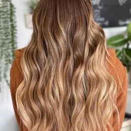 The prettiest balayage.